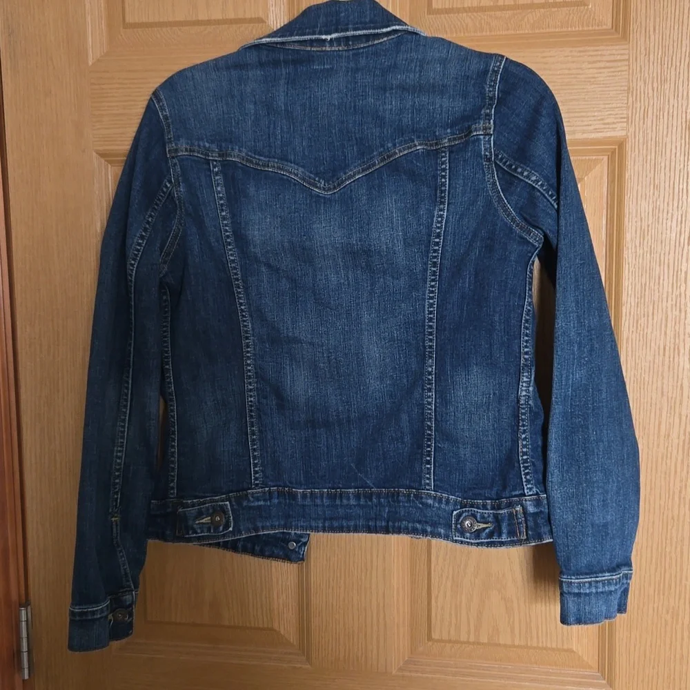 Levi’s Womens Trucker Denim Distressed Jean Jacket - Picture 8 of 11